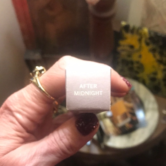 ILIA Limitless Lash Mascara - Picture 5 of 5